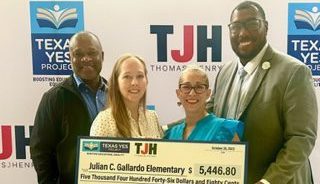Gallardo Elementary STEAM Teacher Rosales wins $5400 Grant from Texas YES Project