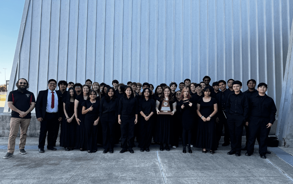 Southside High School Symphonic Band Earn Division 1 ＂Sweepstakes＂