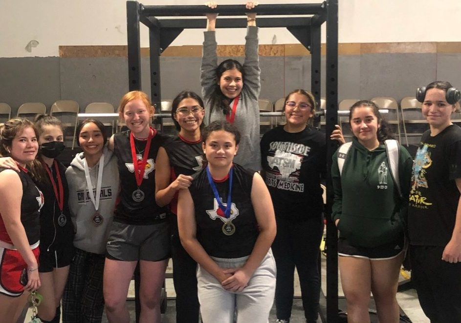 2022 SHS Girls Powerlifting Team